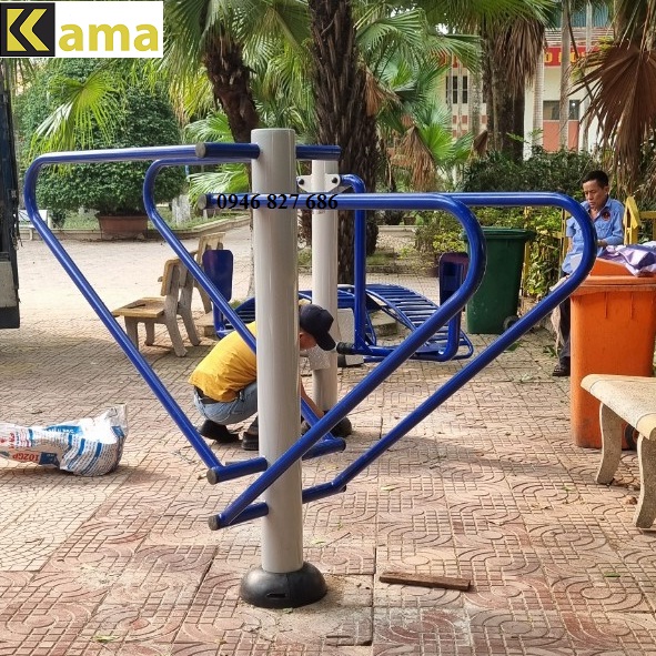 Quá trình lắp đặt sau khi sửa chữa dụng cụ thể thao ngoài trời